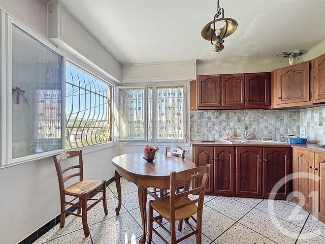 maison à vendre - 6 pièces - 206.0 m2 - ANTIBES - 06 - PROVENCE-ALPES-COTE-D-AZUR - Century 21 Liberté