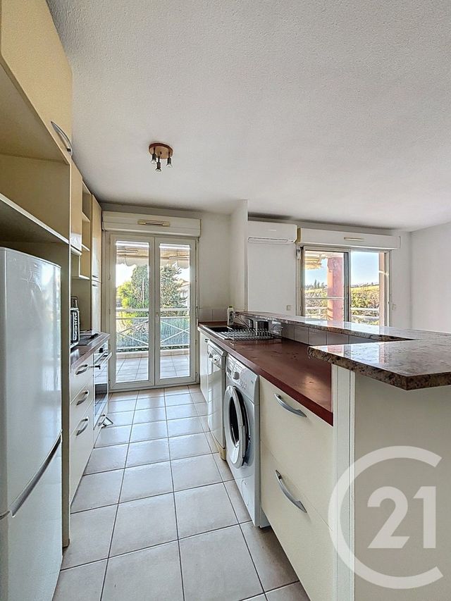 Appartement T3 à vendre - 3 pièces - 61.0 m2 - ANTIBES - 06 - PROVENCE-ALPES-COTE-D-AZUR - Century 21 Liberté