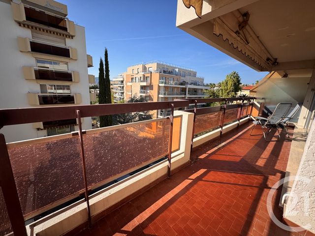 Appartement F4 à vendre - 4 pièces - 87.0 m2 - JUAN LES PINS - 06 - PROVENCE-ALPES-COTE-D-AZUR - Century 21 Liberté