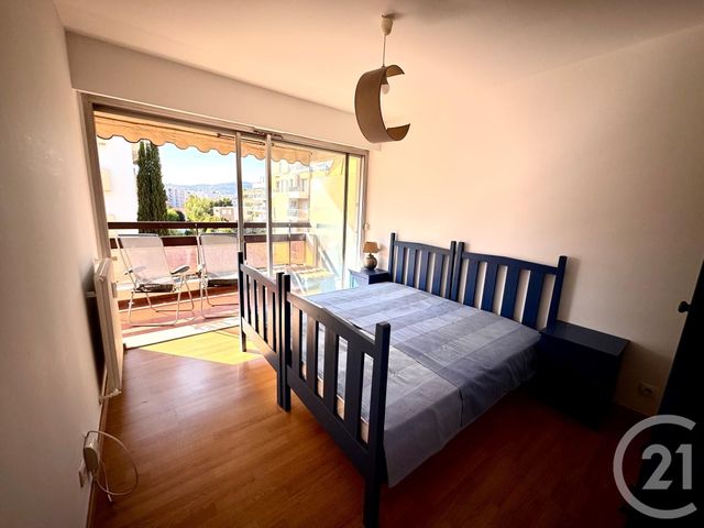 Appartement F4 à vendre - 4 pièces - 87.0 m2 - JUAN LES PINS - 06 - PROVENCE-ALPES-COTE-D-AZUR - Century 21 Liberté