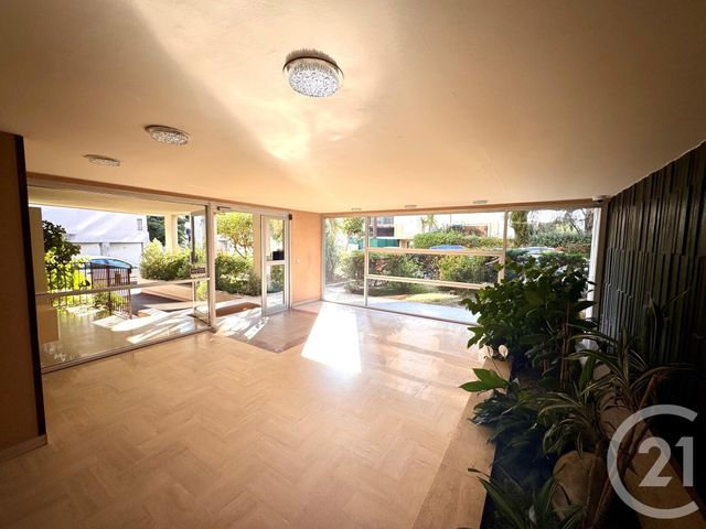 Appartement F4 à vendre - 4 pièces - 87.0 m2 - JUAN LES PINS - 06 - PROVENCE-ALPES-COTE-D-AZUR - Century 21 Liberté