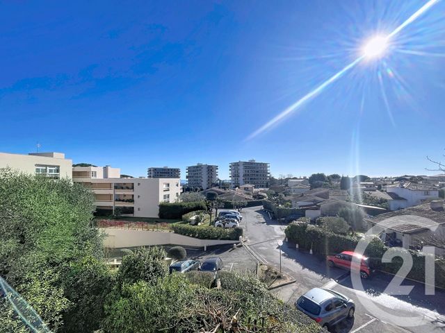 Appartement F3 à vendre - 3 pièces - 62.0 m2 - ANTIBES - 06 - PROVENCE-ALPES-COTE-D-AZUR - Century 21 Liberté