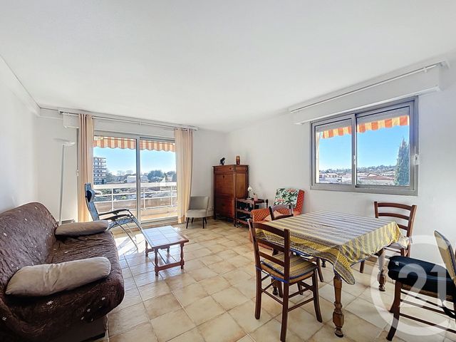 Appartement F3 à vendre - 3 pièces - 62.0 m2 - ANTIBES - 06 - PROVENCE-ALPES-COTE-D-AZUR - Century 21 Liberté