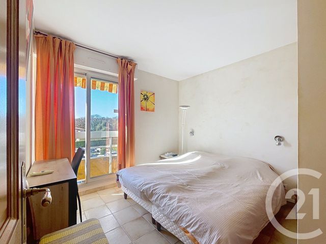 Appartement F3 à vendre - 3 pièces - 62.0 m2 - ANTIBES - 06 - PROVENCE-ALPES-COTE-D-AZUR - Century 21 Liberté