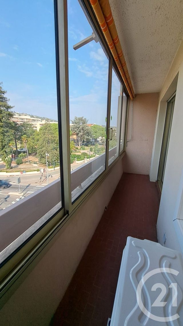 Appartement Studio à louer - 1 pièce - 21.72 m2 - LE GOLFE JUAN - 06 - PROVENCE-ALPES-COTE-D-AZUR - Century 21 Liberté