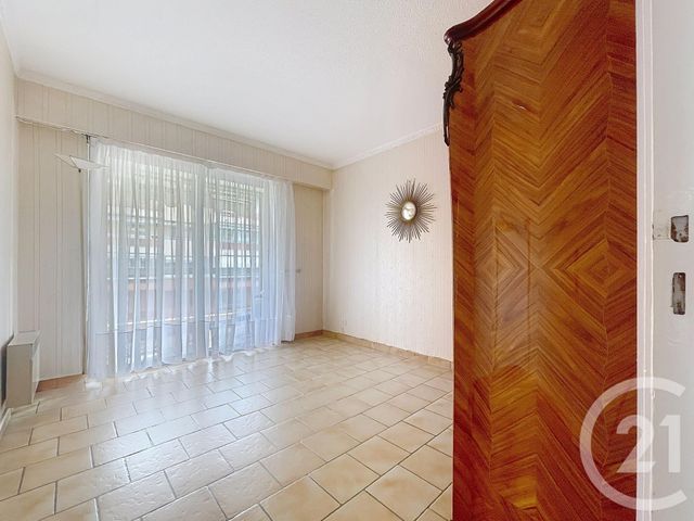 Appartement F3 à vendre - 3 pièces - 67.85 m2 - ANTIBES - 06 - PROVENCE-ALPES-COTE-D-AZUR - Century 21 Liberté