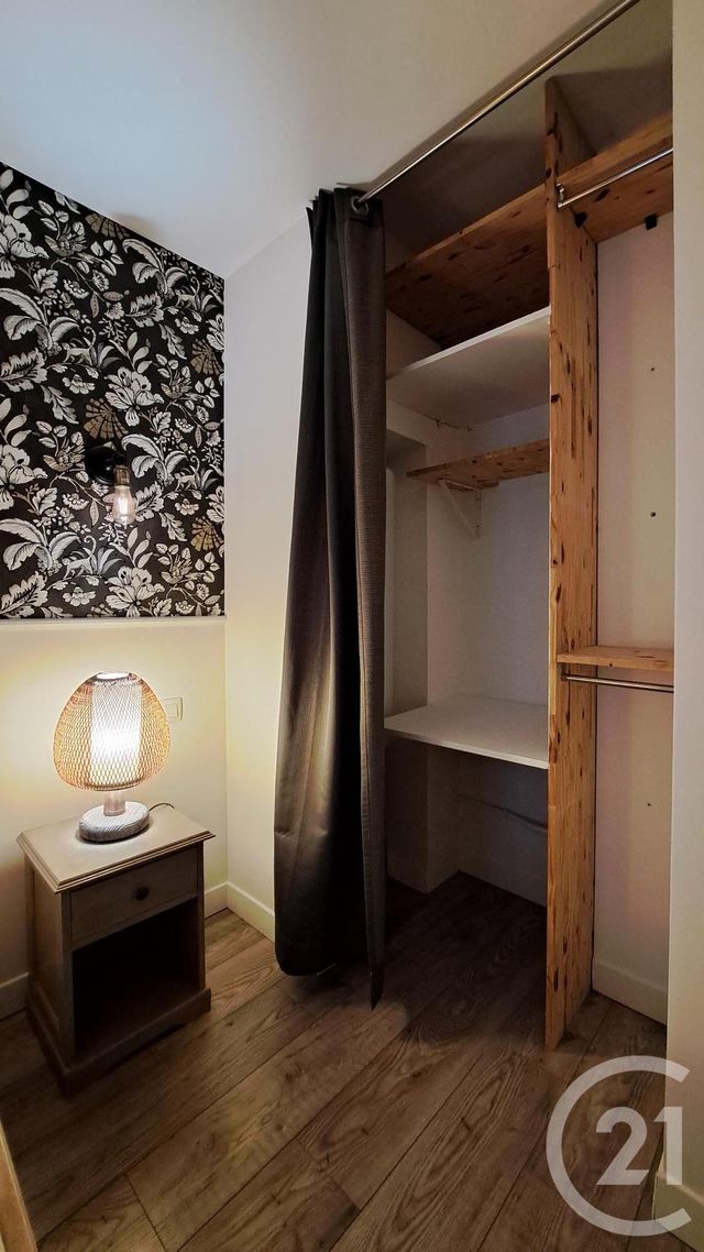 Appartement F1 bis à louer - 2 pièces - 33.3 m2 - MANDELIEU LA NAPOULE - 06 - PROVENCE-ALPES-COTE-D-AZUR - Century 21 Liberté