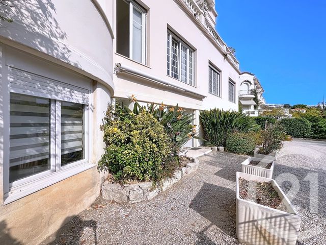 Appartement F2 à vendre - 2 pièces - 47.61 m2 - JUAN LES PINS - 06 - PROVENCE-ALPES-COTE-D-AZUR - Century 21 Liberté