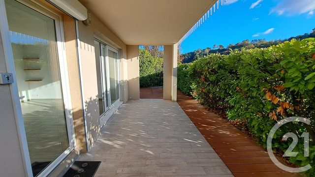 Appartement T3 à louer - 3 pièces - 50.6 m2 - VALBONNE - 06 - PROVENCE-ALPES-COTE-D-AZUR - Century 21 Liberté