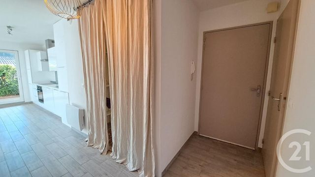 Appartement T3 à louer - 3 pièces - 50.6 m2 - VALBONNE - 06 - PROVENCE-ALPES-COTE-D-AZUR - Century 21 Liberté