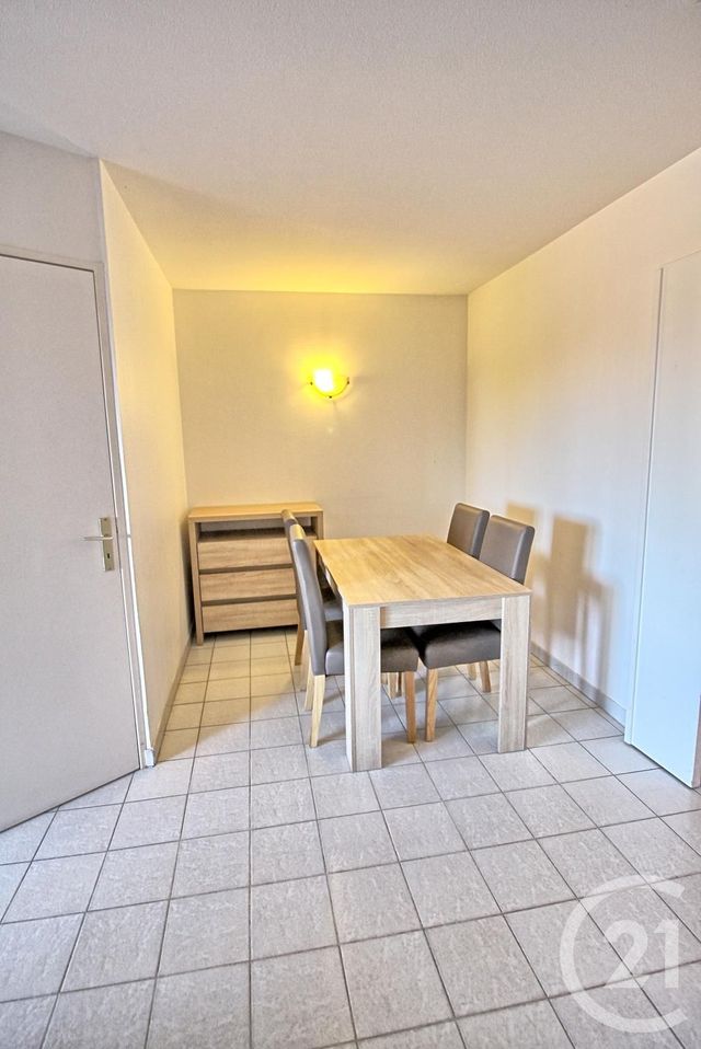 Appartement T2 à louer - 2 pièces - 34.2 m2 - LE GOLFE JUAN - 06 - PROVENCE-ALPES-COTE-D-AZUR - Century 21 Liberté