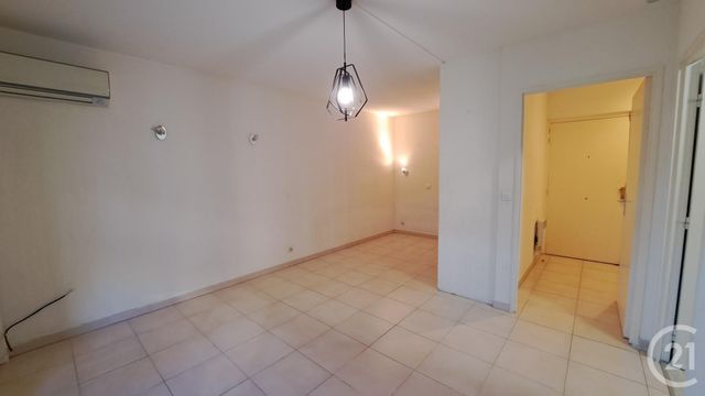 Appartement Studio à louer - 1 pièce - 29.2 m2 - ANTIBES - 06 - PROVENCE-ALPES-COTE-D-AZUR - Century 21 Liberté