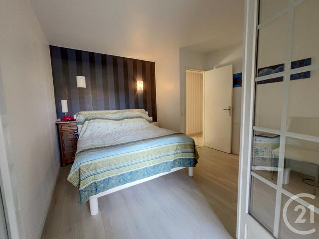 Afficher la photo en grand Appartement F3 à vendre - 3 pièces - 81.0 m2 - ANTIBES - 06 - PROVENCE-ALPES-COTE-D-AZUR - Century 21 Liberté