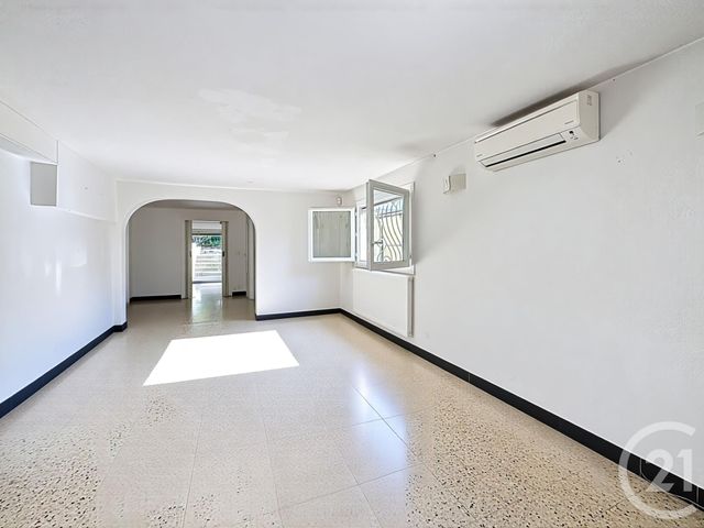 maison à vendre - 6 pièces - 206.0 m2 - ANTIBES - 06 - PROVENCE-ALPES-COTE-D-AZUR - Century 21 Liberté