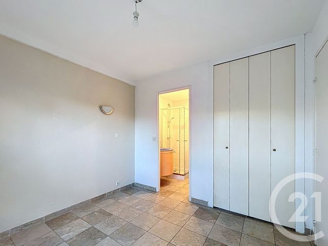 Appartement à vendre - 3 pièces - 58.78 m2 - LE GOLFE JUAN - 06 - PROVENCE-ALPES-COTE-D-AZUR - Century 21 Liberté