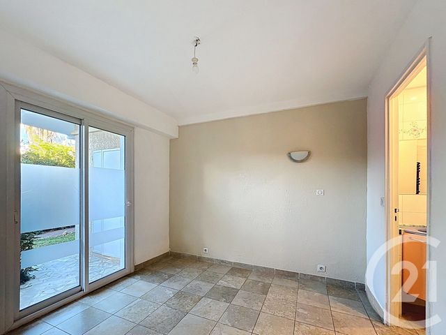 Appartement à vendre - 3 pièces - 58.78 m2 - LE GOLFE JUAN - 06 - PROVENCE-ALPES-COTE-D-AZUR - Century 21 Liberté