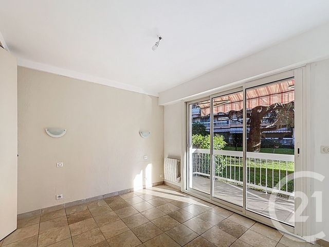 Appartement à vendre - 3 pièces - 58.78 m2 - LE GOLFE JUAN - 06 - PROVENCE-ALPES-COTE-D-AZUR - Century 21 Liberté