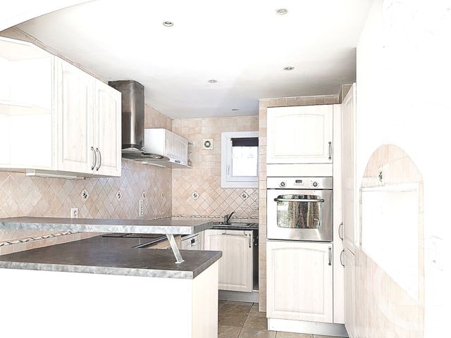 Appartement à vendre - 3 pièces - 58.78 m2 - LE GOLFE JUAN - 06 - PROVENCE-ALPES-COTE-D-AZUR - Century 21 Liberté