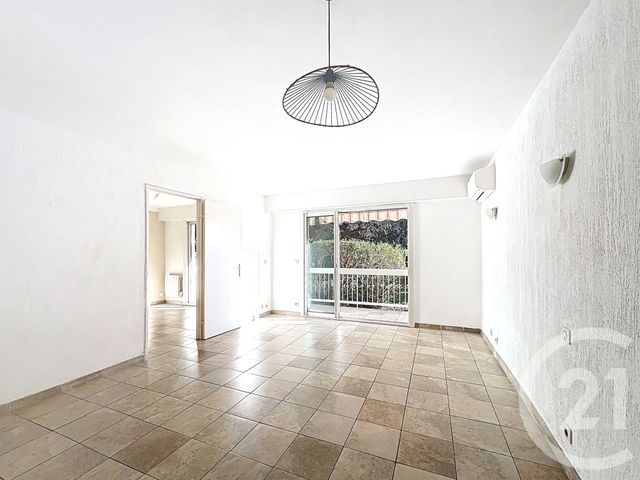 Appartement à vendre - 3 pièces - 58.78 m2 - LE GOLFE JUAN - 06 - PROVENCE-ALPES-COTE-D-AZUR - Century 21 Liberté