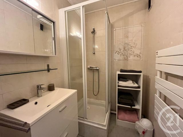 Appartement F1 à louer - 1 pièce - 28.61 m2 - JUAN LES PINS - 06 - PROVENCE-ALPES-COTE-D-AZUR - Century 21 Liberté