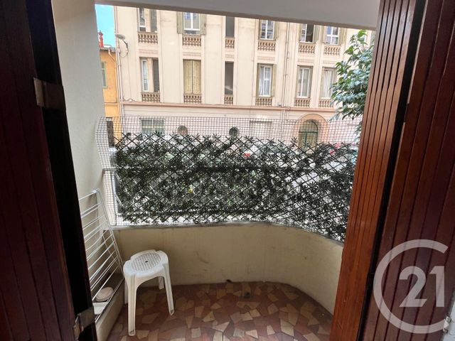 Appartement F1 à louer - 1 pièce - 28.61 m2 - JUAN LES PINS - 06 - PROVENCE-ALPES-COTE-D-AZUR - Century 21 Liberté