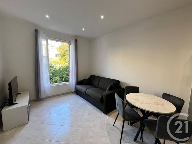 Appartement F1 à louer JUAN LES PINS