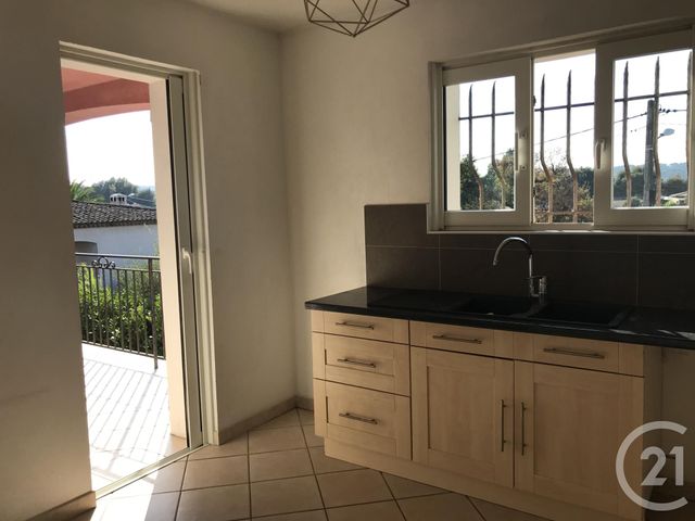 Appartement T4 à louer - 4 pièces - 82.4 m2 - ANTIBES - 06 - PROVENCE-ALPES-COTE-D-AZUR - Century 21 Liberté