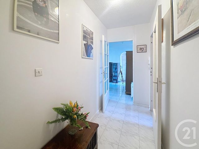 Appartement T3 à vendre - 3 pièces - 65.25 m2 - ANTIBES - 06 - PROVENCE-ALPES-COTE-D-AZUR - Century 21 Liberté