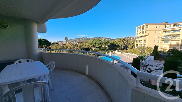 Appartement T2 à louer - 2 pièces - 29.23 m2 - JUAN LES PINS - 06 - PROVENCE-ALPES-COTE-D-AZUR - Century 21 Liberté