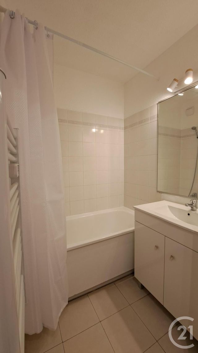 Appartement T2 à louer - 2 pièces - 29.23 m2 - JUAN LES PINS - 06 - PROVENCE-ALPES-COTE-D-AZUR - Century 21 Liberté