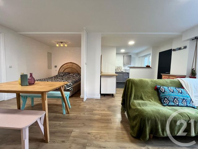 Appartement F1 à louer - 1 pièce - 41.0 m2 - ANTIBES - 06 - PROVENCE-ALPES-COTE-D-AZUR - Century 21 Liberté