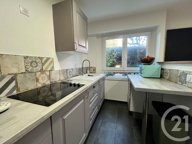 Appartement F1 à louer - 1 pièce - 41.0 m2 - ANTIBES - 06 - PROVENCE-ALPES-COTE-D-AZUR - Century 21 Liberté