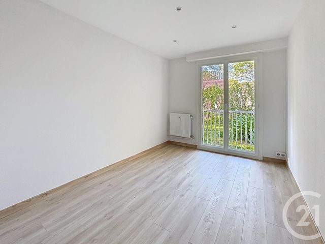 Appartement F3 à vendre - 3 pièces - 68.08 m2 - ANTIBES - 06 - PROVENCE-ALPES-COTE-D-AZUR - Century 21 Liberté