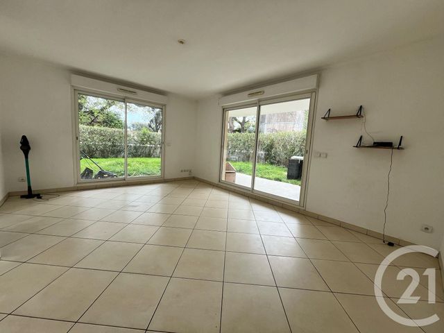 Appartement Studio à louer - 1 pièce - 31.81 m2 - ANTIBES - 06 - PROVENCE-ALPES-COTE-D-AZUR - Century 21 Liberté