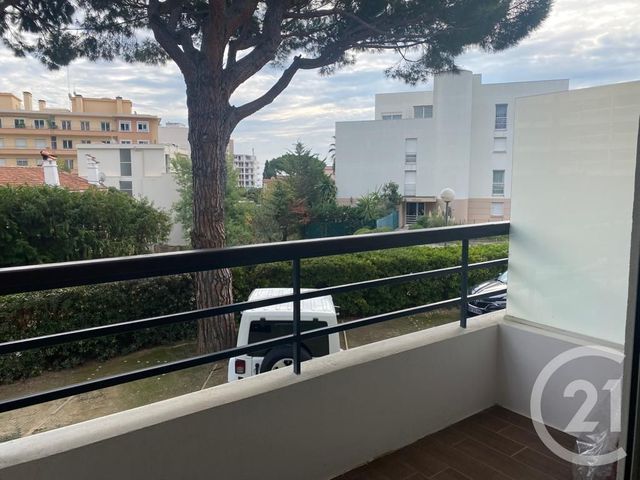 Appartement T2 à louer - 2 pièces - 34.32 m2 - LE GOLFE JUAN - 06 - PROVENCE-ALPES-COTE-D-AZUR - Century 21 Liberté