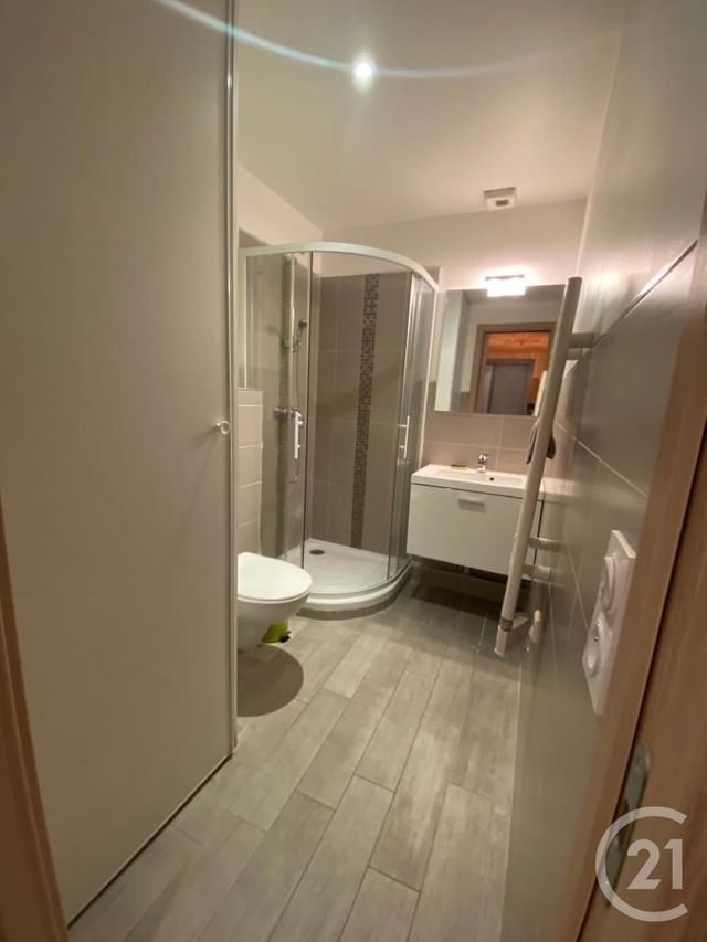 Appartement T2 à louer - 2 pièces - 34.32 m2 - LE GOLFE JUAN - 06 - PROVENCE-ALPES-COTE-D-AZUR - Century 21 Liberté