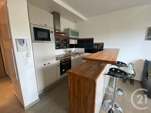 Appartement T2 à louer - 2 pièces - 34.32 m2 - LE GOLFE JUAN - 06 - PROVENCE-ALPES-COTE-D-AZUR - Century 21 Liberté