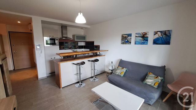 Appartement T2 à louer - 2 pièces - 34.32 m2 - LE GOLFE JUAN - 06 - PROVENCE-ALPES-COTE-D-AZUR - Century 21 Liberté