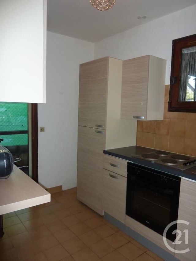 Appartement T3 à louer - 3 pièces - 63.16 m2 - ANTIBES - 06 - PROVENCE-ALPES-COTE-D-AZUR - Century 21 Liberté