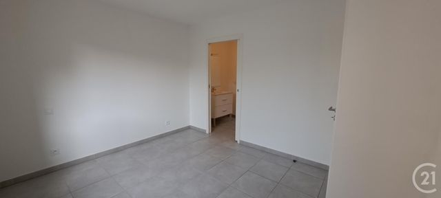 Appartement T2 à louer - 2 pièces - 46.94 m2 - VALLAURIS - 06 - PROVENCE-ALPES-COTE-D-AZUR - Century 21 Liberté