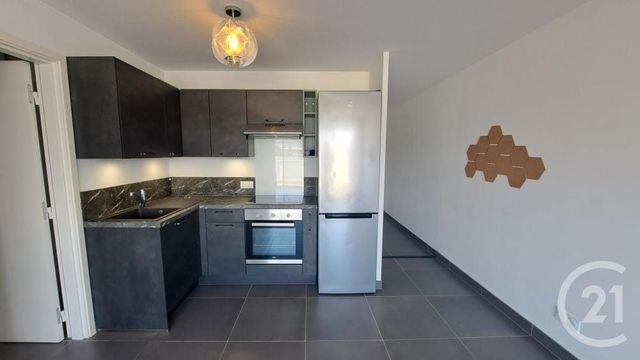 Appartement T2 à louer - 2 pièces - 44.2 m2 - ANTIBES - 06 - PROVENCE-ALPES-COTE-D-AZUR - Century 21 Liberté