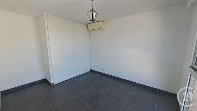 Appartement T2 à louer - 2 pièces - 44.2 m2 - ANTIBES - 06 - PROVENCE-ALPES-COTE-D-AZUR - Century 21 Liberté