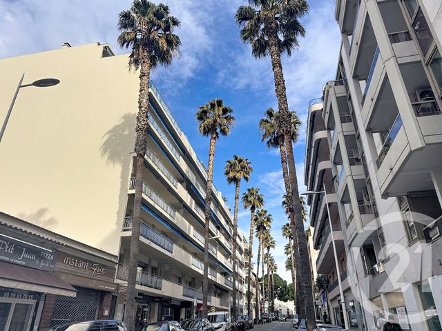 Appartement F2 à vendre - 2 pièces - 62.0 m2 - JUAN LES PINS - 06 - PROVENCE-ALPES-COTE-D-AZUR - Century 21 Liberté