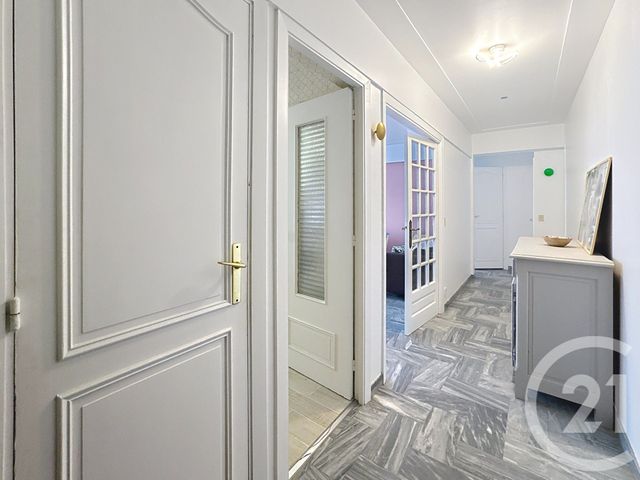Appartement F2 à vendre - 2 pièces - 62.0 m2 - JUAN LES PINS - 06 - PROVENCE-ALPES-COTE-D-AZUR - Century 21 Liberté