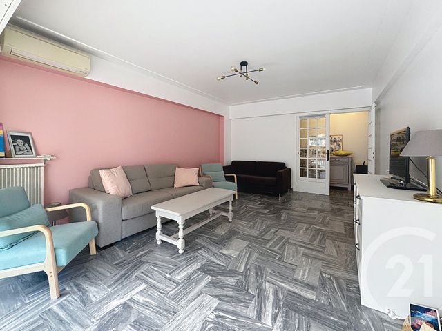 Appartement F2 à vendre - 2 pièces - 62.0 m2 - JUAN LES PINS - 06 - PROVENCE-ALPES-COTE-D-AZUR - Century 21 Liberté