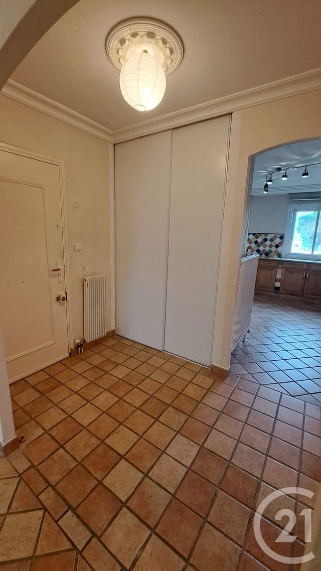 Appartement T3 à louer - 3 pièces - 63.29 m2 - VALLAURIS - 06 - PROVENCE-ALPES-COTE-D-AZUR - Century 21 Liberté