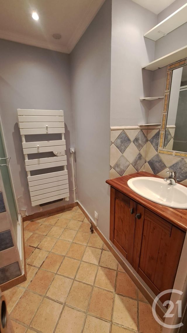 Appartement T3 à louer - 3 pièces - 63.29 m2 - VALLAURIS - 06 - PROVENCE-ALPES-COTE-D-AZUR - Century 21 Liberté