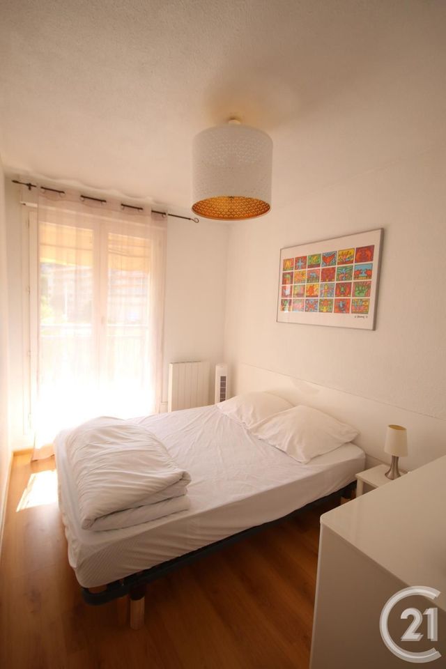 Appartement T2 à louer - 2 pièces - 29.1 m2 - VALLAURIS - 06 - PROVENCE-ALPES-COTE-D-AZUR - Century 21 Liberté