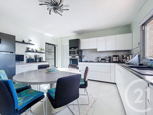 maison à vendre - 5 pièces - 250.0 m2 - ANTIBES - 06 - PROVENCE-ALPES-COTE-D-AZUR - Century 21 Liberté