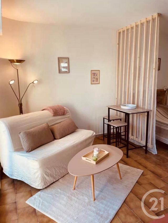 Appartement Studio à louer ANTIBES